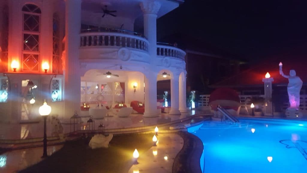 EMPIRELAND Luxury Pool Villa Pattaya Walking Street — thumbnail 8