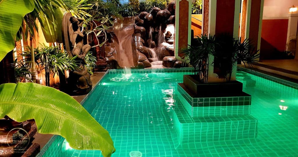JOOPLAND Luxury Villa Pool Pattaya Walking Street — thumbnail 9