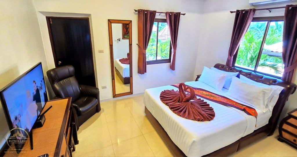 HIDELAND Luxury Pool Villa Pattaya Walking Street — thumbnail 32