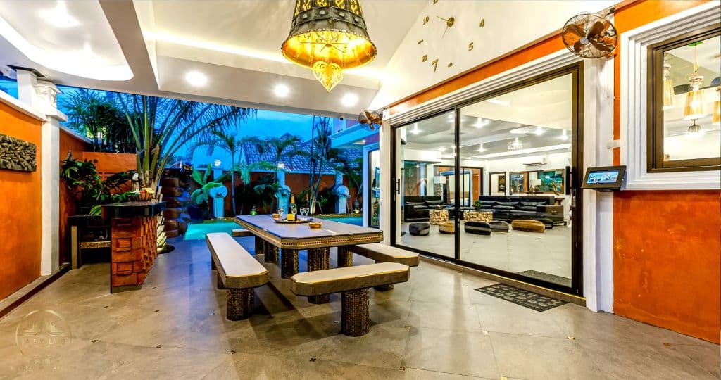 TUCHELAND Luxury Pool Villa Pattaya Walking Street — photo 4