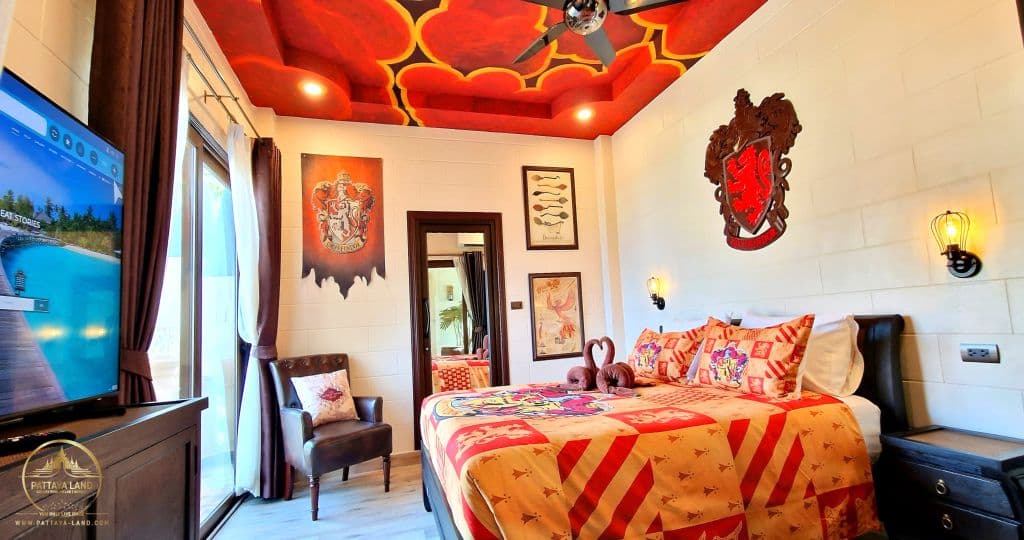 POTTERLAND Luxury Pool Villa Pattaya Walking Street — thumbnail 24