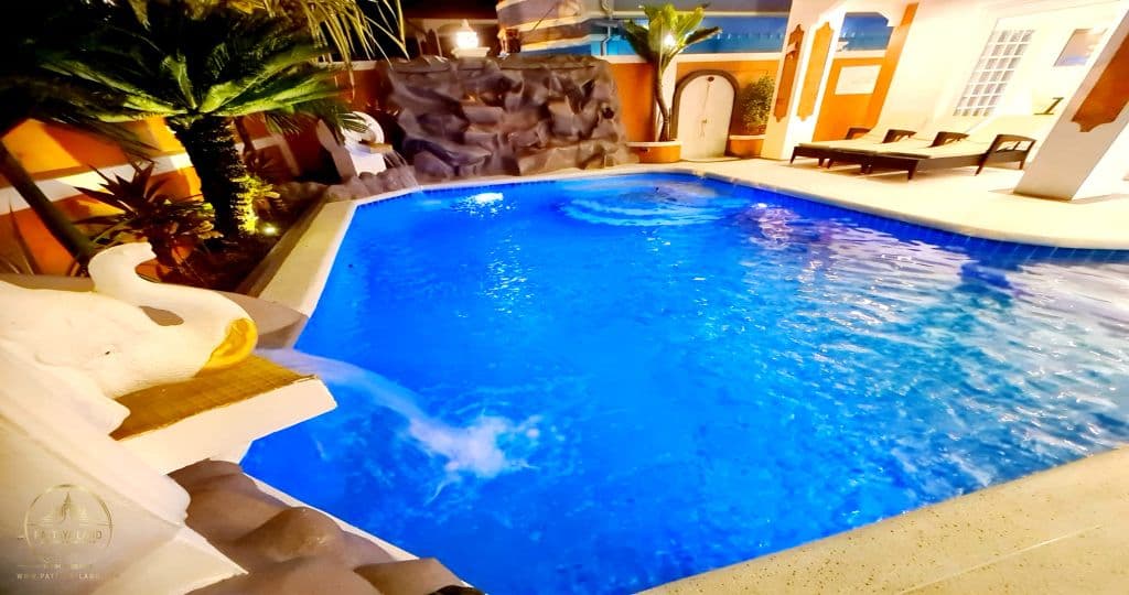 IZZYLAND Luxury Pool Villa Pattaya Walking Street — photo 3