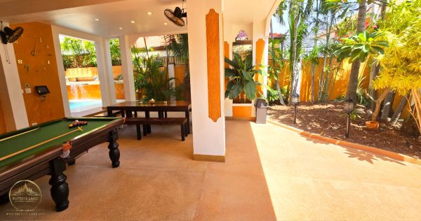 https://www.pattayaland.com/medias/article/medium/743/wowland-luxury-pool-villa-pattaya-beach.jpg