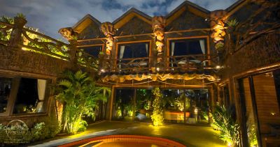 MANJILAND Luxus Poolvilla Pattaya Walking Street